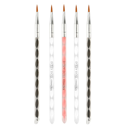 5 Nail Brushes
