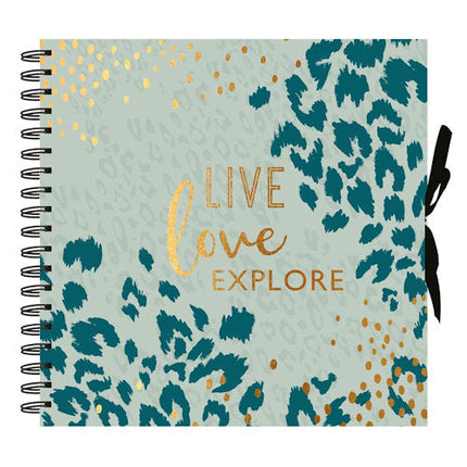 Wiro Scrapbook